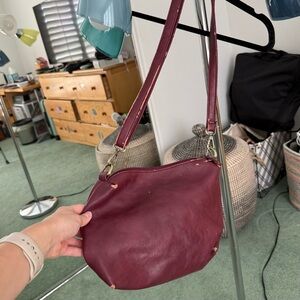 Elegant Burgundy Shoulder Bag